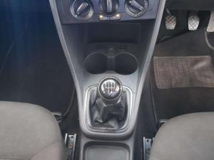 Volkswagen Polo Vivo 1.4 Trendline - Image 19