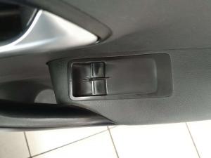 Volkswagen Polo Vivo 1.4 Trendline - Image 20