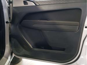 Volkswagen Amarok 2.0TDI 125KW Life D/C - Image 13
