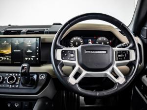 Land Rover Defender 110 D300 X-Dynamic HSE - Image 16