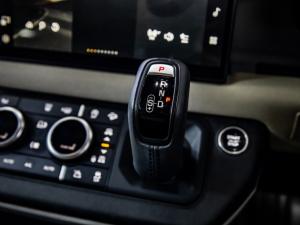 Land Rover Defender 110 D300 X-Dynamic HSE - Image 20