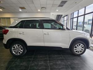 Suzuki Vitara Brezza 1.5 GL auto - Image 2