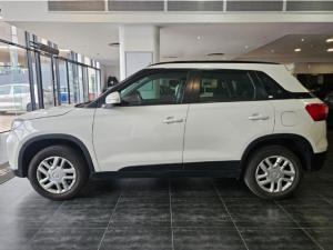Suzuki Vitara Brezza 1.5 GL auto - Image 9