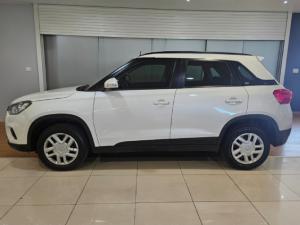 Suzuki Vitara Brezza 1.5 GL auto - Image 9