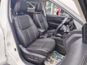 Nissan X-Trail 1.6dCi 4x4 Tekna - Image 7