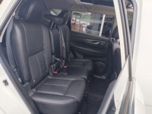 Nissan X-Trail 1.6dCi 4x4 Tekna - Image 9