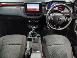 Renault Kiger 1.0 Turbo Intens manual - Image 7