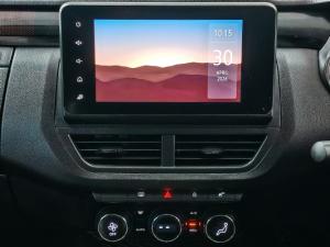 Renault Kiger 1.0 Turbo Intens manual - Image 8
