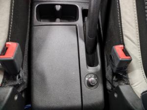 Renault Triber 1.0 Prestige - Image 12