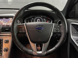 Volvo XC60 D5 AWD Elite - Image 10