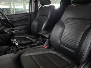 Ford Ranger 2.0 BiTurbo double cab XLT 4x4 - Image 9