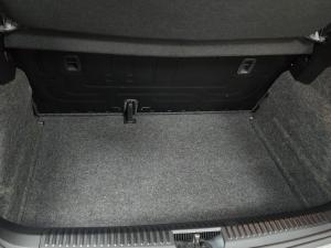 Volkswagen Polo Vivo hatch 1.4 - Image 8