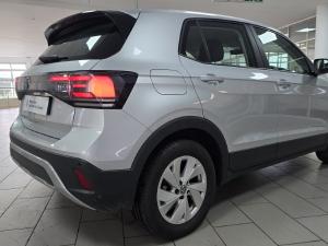 Volkswagen T-Cross 1.0TSI auto - Image 5