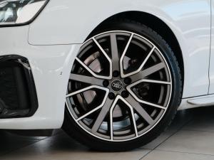 Audi A4 35TDI S line - Image 5