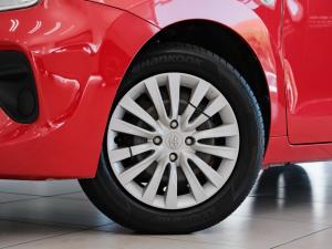 Toyota Starlet 1.4 Xi - Image 4