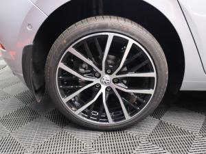 Volkswagen Polo hatch 1.0TSI Life auto - Image 10