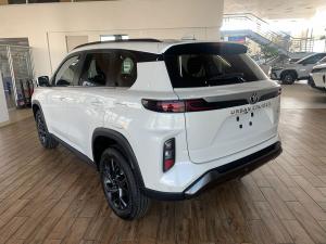 Toyota Urban Cruiser 1.5 XR manual - Image 9