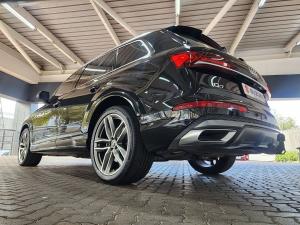 Audi Q7 45TDI quattro S line - Image 5