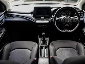 Suzuki Baleno 1.5 GL manual - Image 2