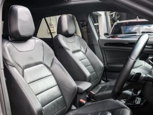 Volkswagen T-Roc 2.0TSI 4Motion R-Line - Image 13