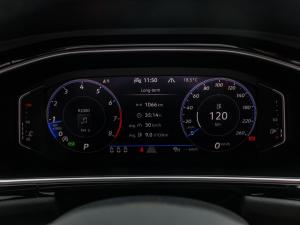 Volkswagen T-Roc 2.0TSI 4Motion R-Line - Image 9