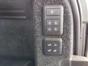 Land Rover Range Rover SVAutobiography Dynamic P565 - Image 11