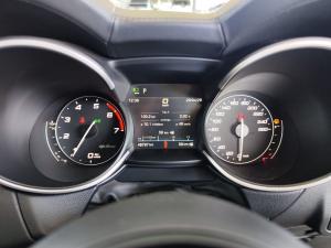 Alfa Romeo Stelvio 2.0T Veloce Q4 - Image 24