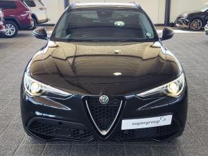 Alfa Romeo Stelvio 2.0T Veloce Q4 - Image 4