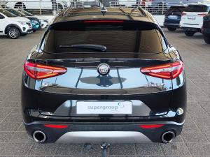 Alfa Romeo Stelvio 2.0T Veloce Q4 - Image 8