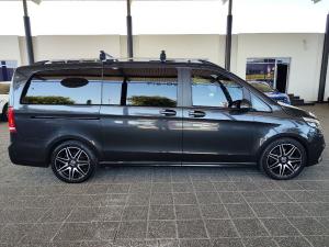 Mercedes-Benz V-Class V300d Exclusive - Image 3
