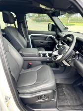 Land Rover Defender 110 D350 X-Dynamic HSE - Image 17