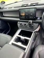 Land Rover Defender 110 D350 X-Dynamic HSE - Image 21