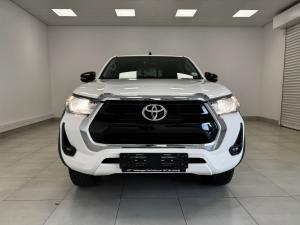 Toyota Hilux 2.4 GD-6 Raider X 4X4 automaticD/C - Image 4