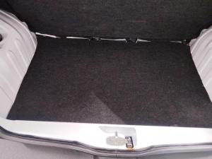 Renault Kwid 1.0 Climber auto - Image 17