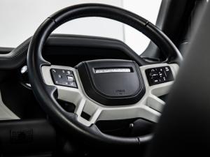 Land Rover Defender 110 D300 X-Dynamic HSE - Image 14