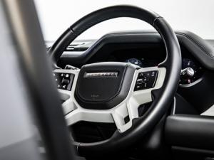 Land Rover Defender 110 D300 X-Dynamic HSE - Image 21