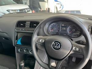 Volkswagen Polo Vivo hatch 1.6 Life - Image 6
