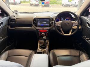 Mahindra XUV300 1.5TD W8 - Image 12