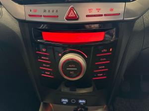Mahindra XUV300 1.5TD W8 - Image 22