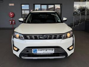 Mahindra XUV300 1.5TD W8 - Image 2