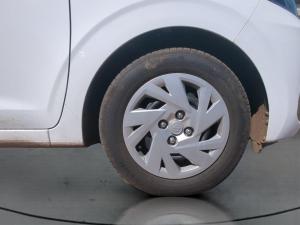Hyundai Grand i10 1.2 Premium hatch - Image 8