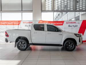 Toyota Hilux 2.4GD-6 double cab 4x4 Raider auto - Image 3