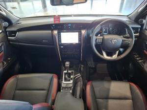 Toyota Fortuner 2.8GD-6 4X4 automatic - Image 6
