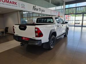 Toyota Hilux 2.8 GD-6 RB Legend 4X4 automaticD/C - Image 2