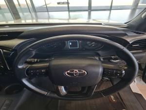 Toyota Hilux 2.8 GD-6 RB Legend 4X4 automaticD/C - Image 8