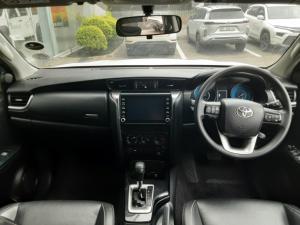 Toyota Fortuner 2.4GD-6 4X4 automatic - Image 6