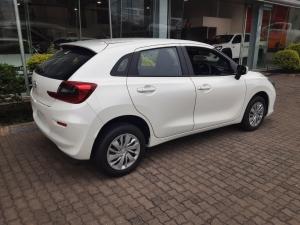 Toyota Starlet 1.5 Xi - Image 2
