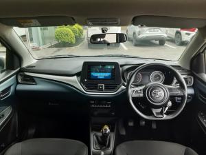 Toyota Starlet 1.5 Xi - Image 6