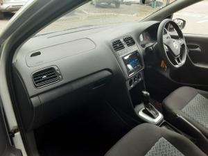 Volkswagen Polo Vivo 1.6 Life TIP - Image 7