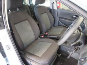 Volkswagen Polo Vivo 1.4 Life - Image 11